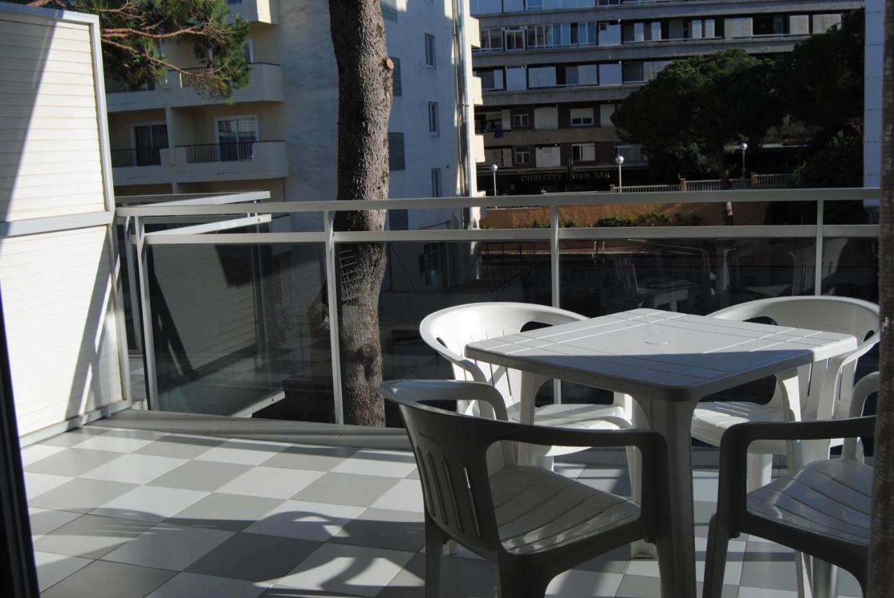 Zeus Montblanc Salou Exterior foto