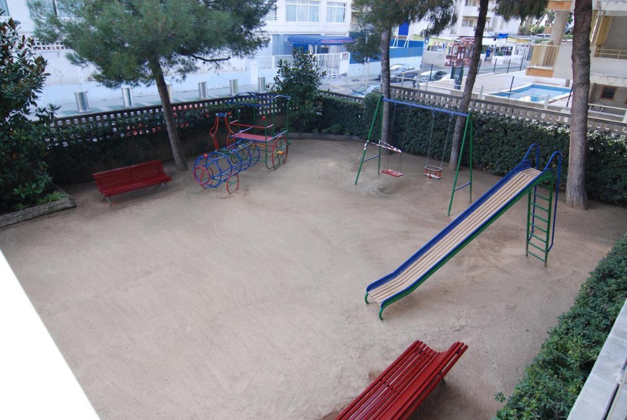 Zeus Montblanc Salou Exterior foto