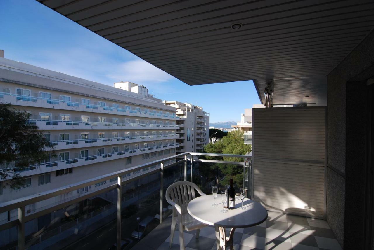 Zeus Montblanc Salou Exterior foto