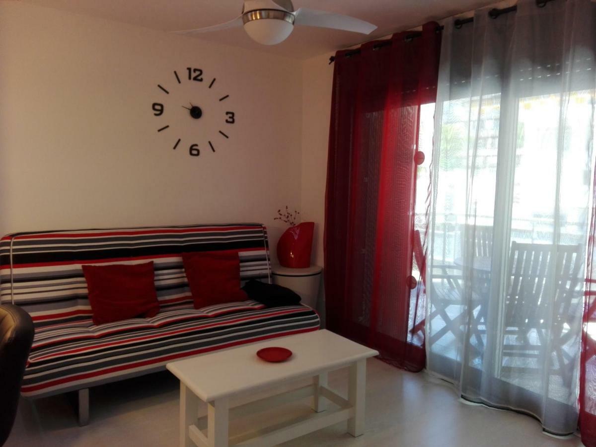 Zeus Montblanc Salou Exterior foto