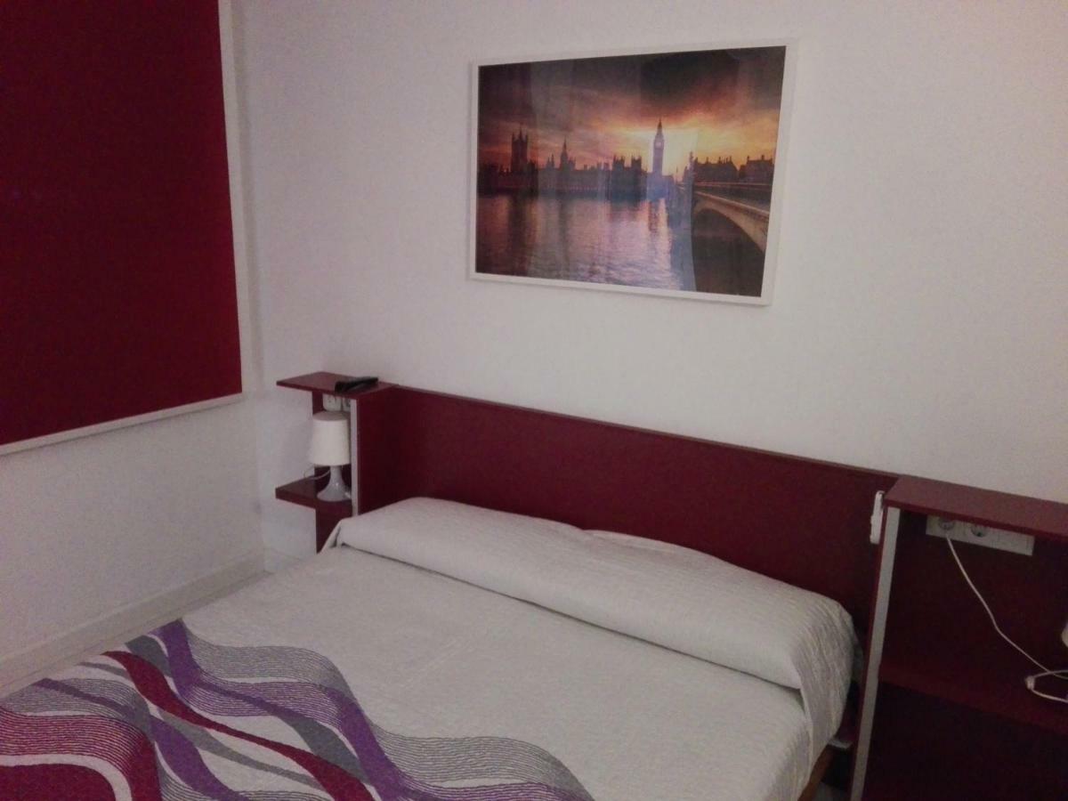 Zeus Montblanc Salou Exterior foto